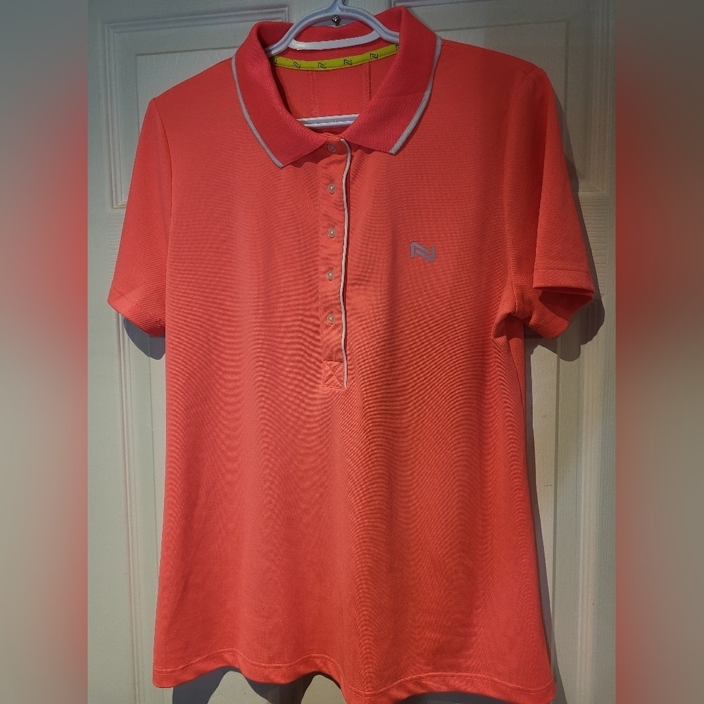 10 Golf shirt